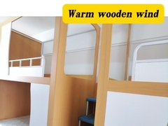 Sur le lieu de tournage de la livraison du dortoir des employés