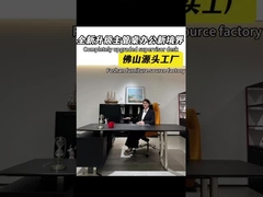 Bureau d'affaires, bureau de superviseur de chef élégant avec armoire, grand bureau de poste, bureau d'ordinateur