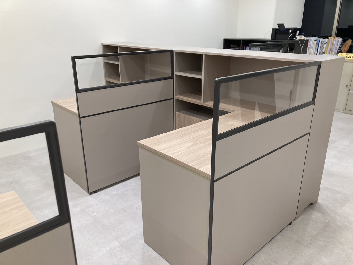 Derniers blogs de l'entreprise sur De petits studios d'équipe à des déploiements à l'échelle de l'entreprise, nos solutions de mobilier de bureau sont entièrement évolutives et plus la commande est importante, meilleure est la valeur.